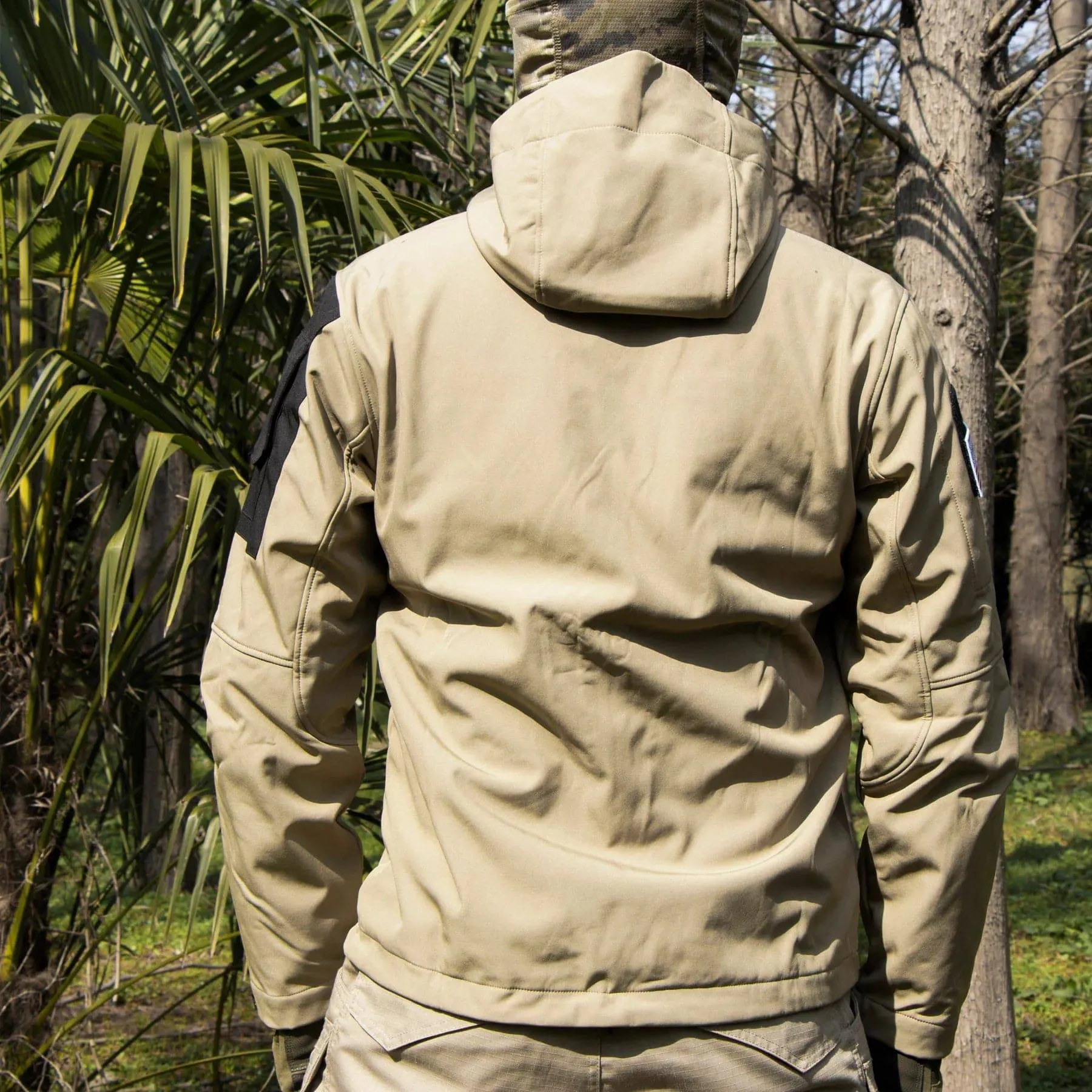 BEETLE 5-in-1 Muti-Pocket Softshell Waterproof Tactical Jacket