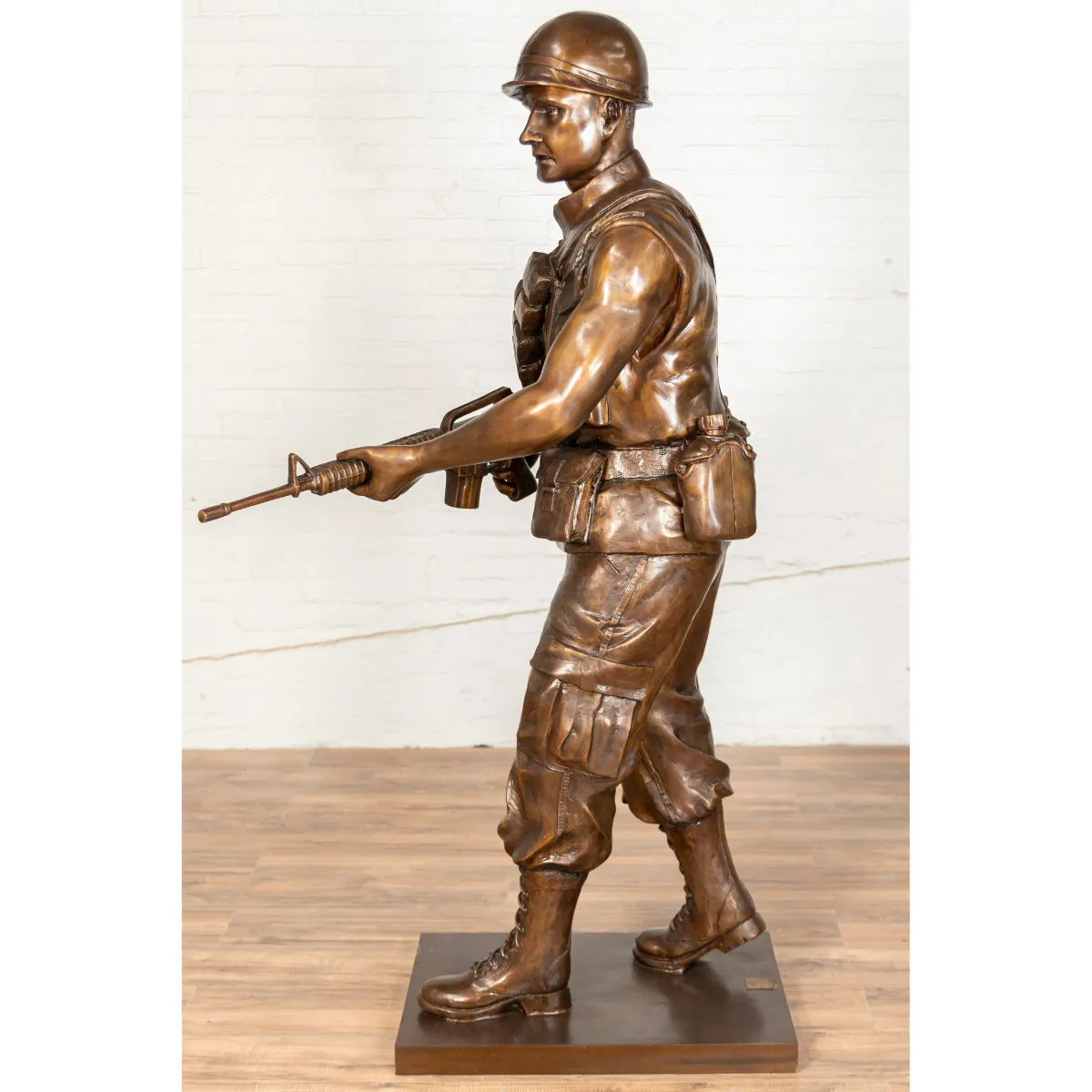 Bronze Vietnam Soldier Statue