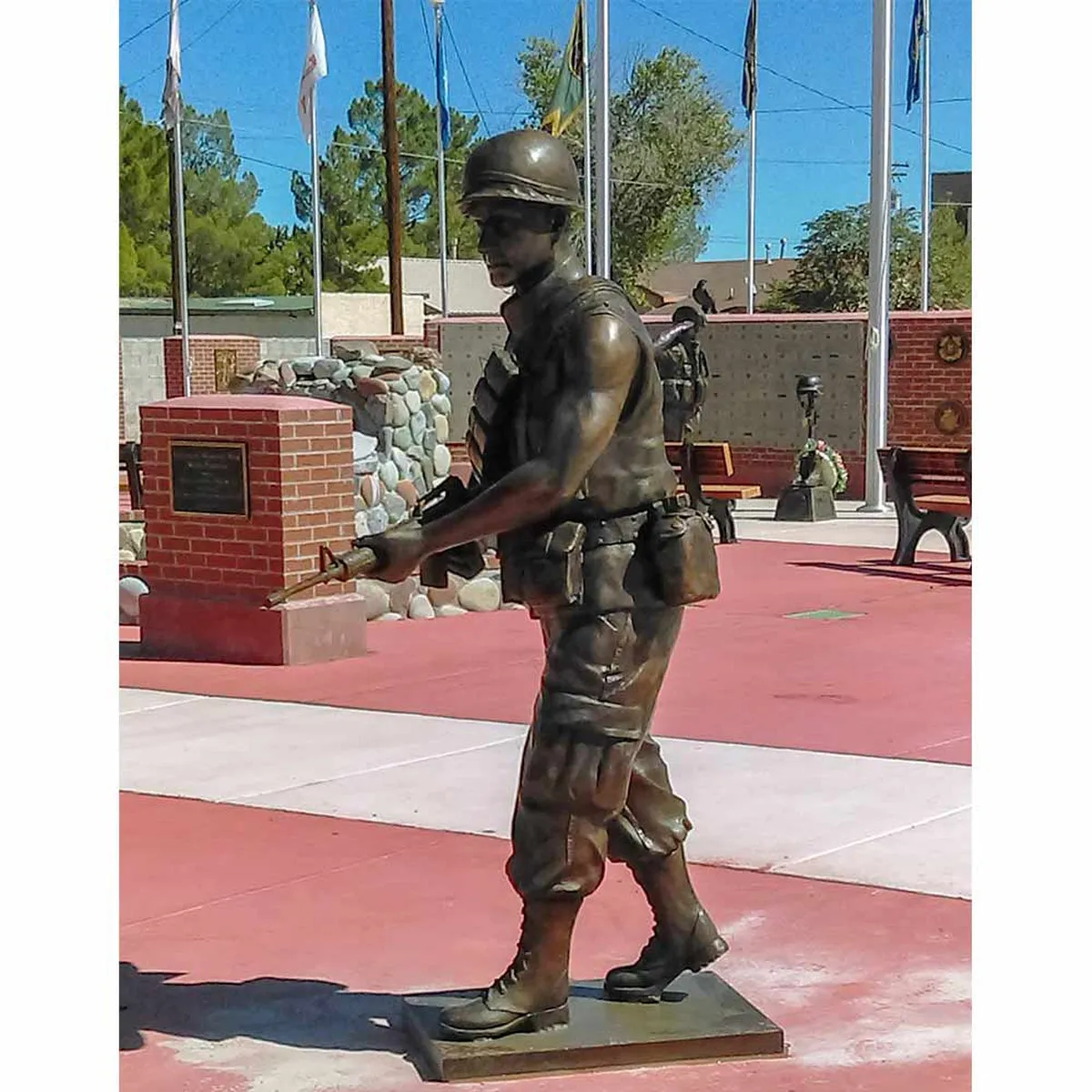 Bronze Vietnam Soldier Statue