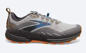 BROOKS MENS CASCADIA 16 TRAIL (OYSTER MUSHROOM/ALLOY/ORANGE)