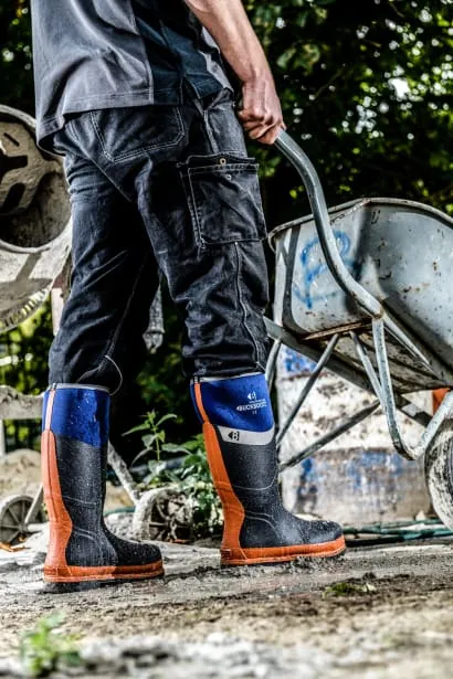 Buckboot Neoprene-Rubber Heat and Cold Insulated Safety Wellington Boot BBZ6000
