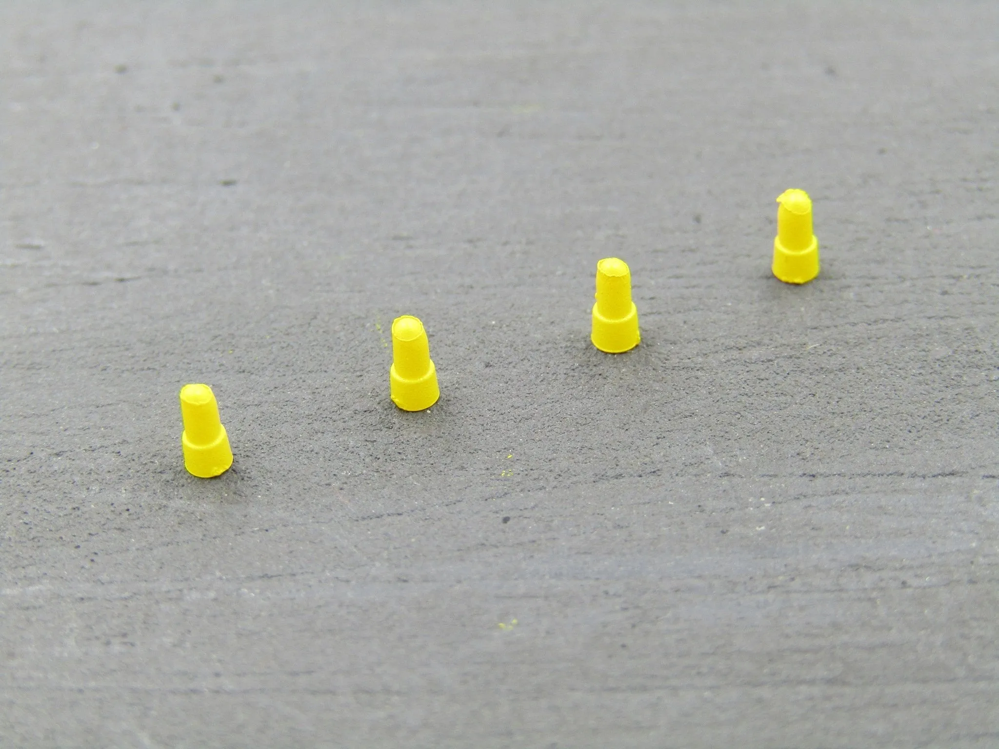 Combat Diver Desert Version - Yellow Ear Plugs