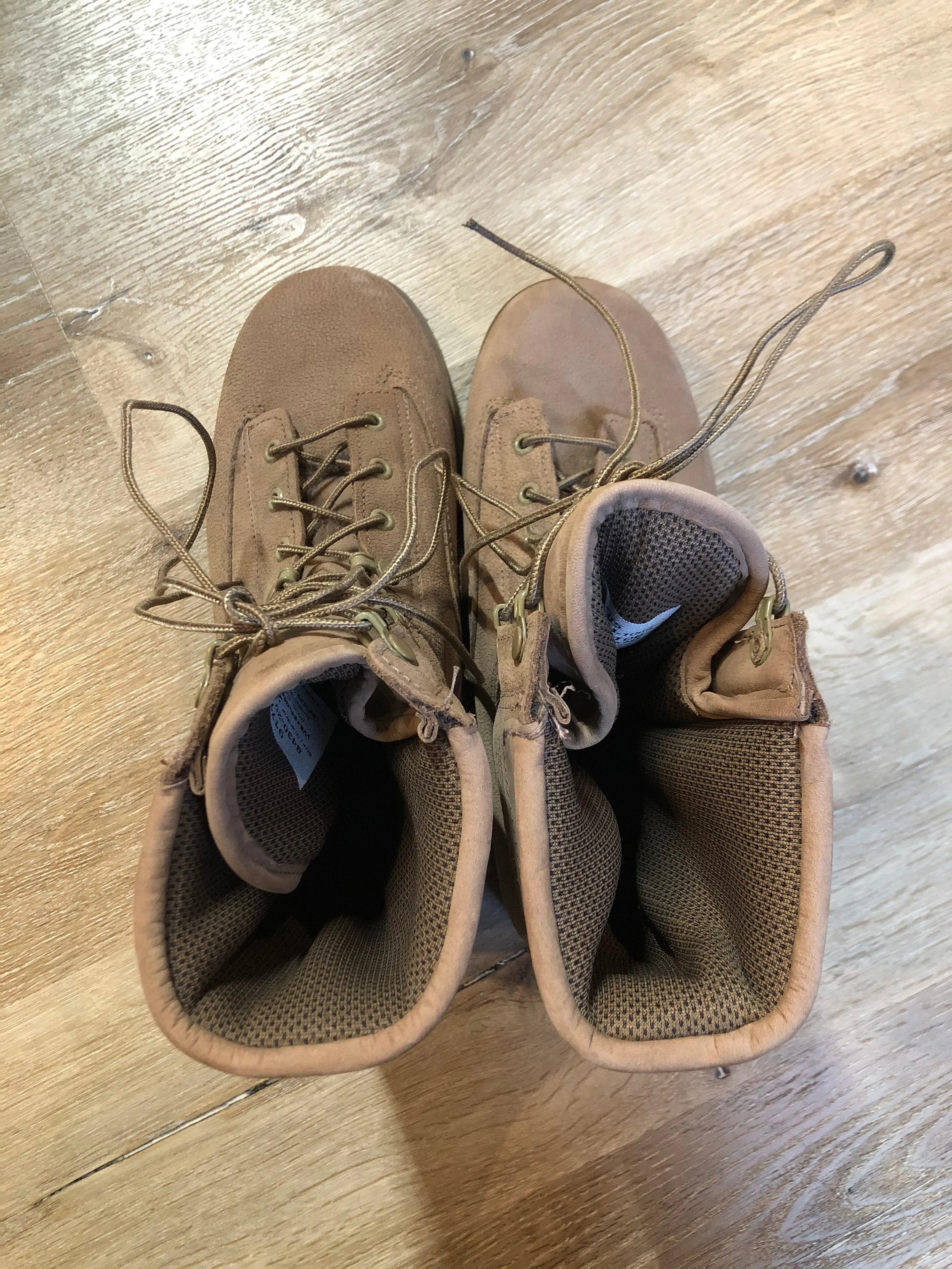 Deadstock Boulet Military Issue Desert Combat Boot, Made in Canada, 9 Mens