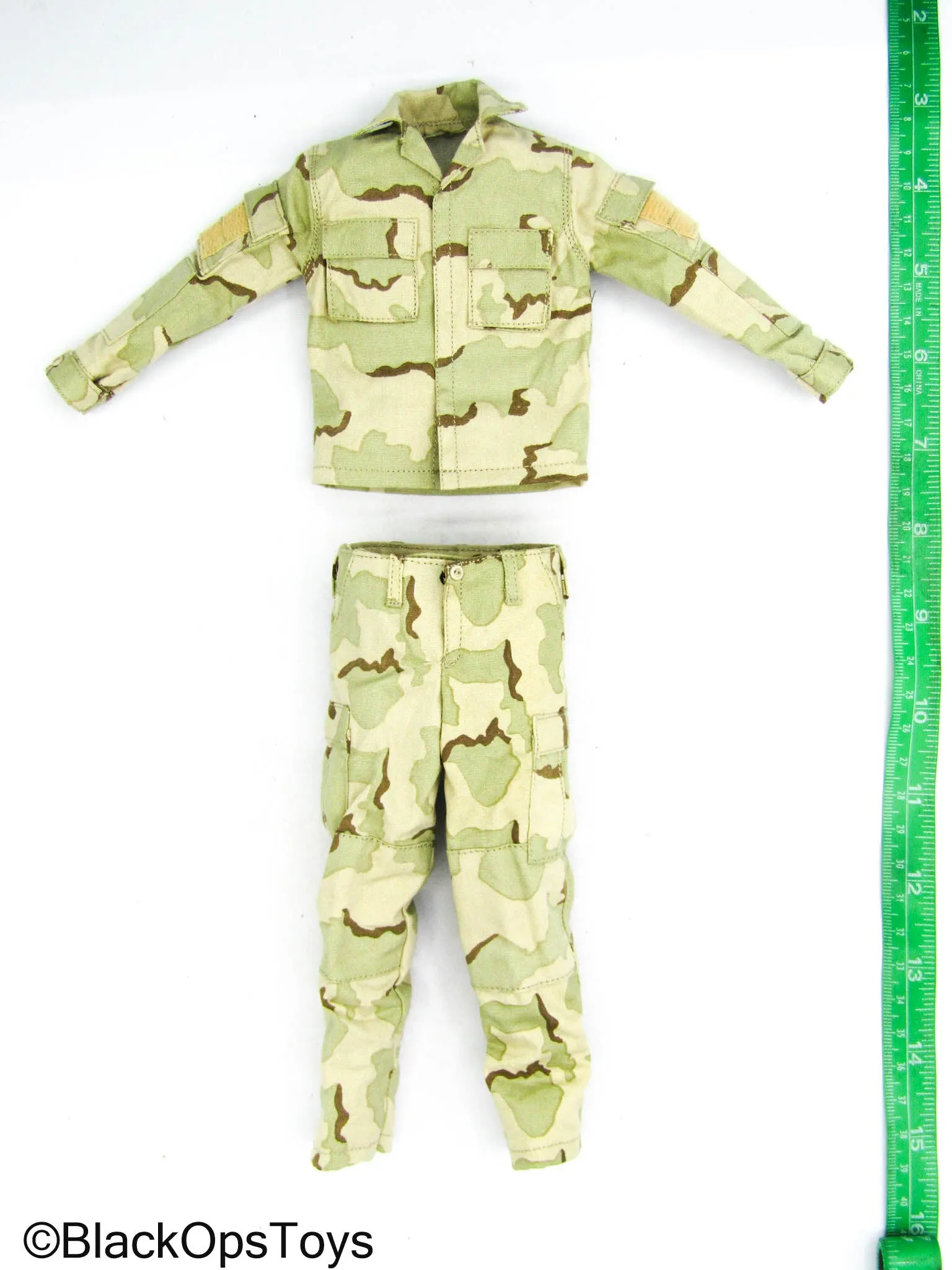 Delta Force SFOD - 3C Desert Combat Uniform Set