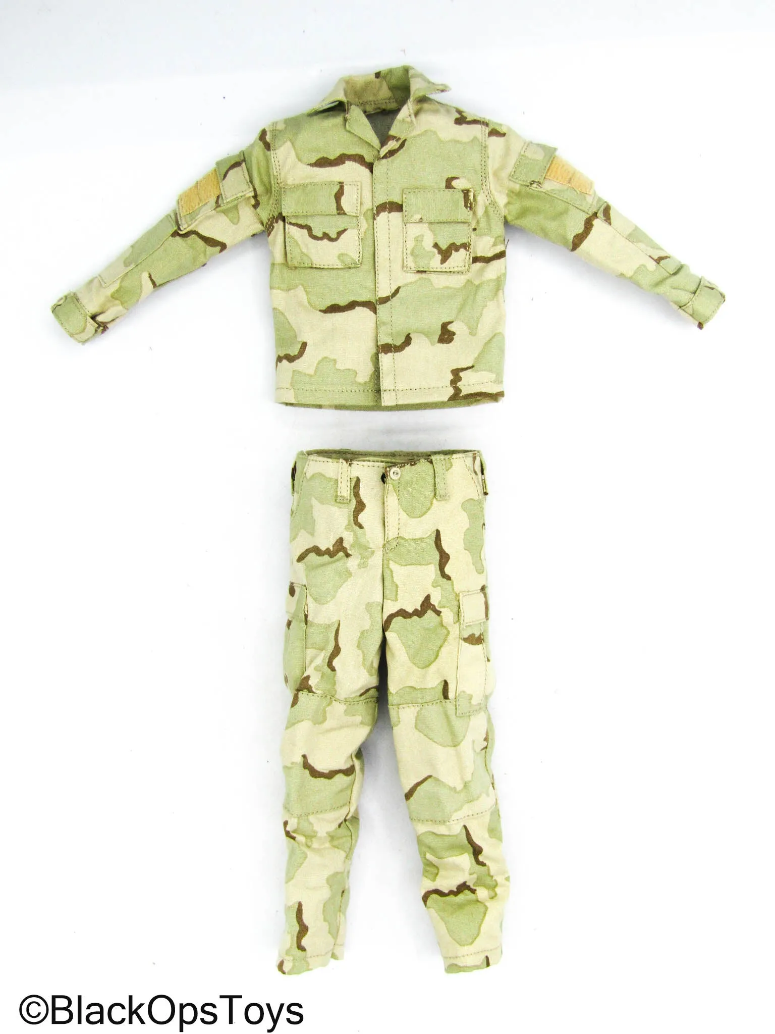 Delta Force SFOD - 3C Desert Combat Uniform Set