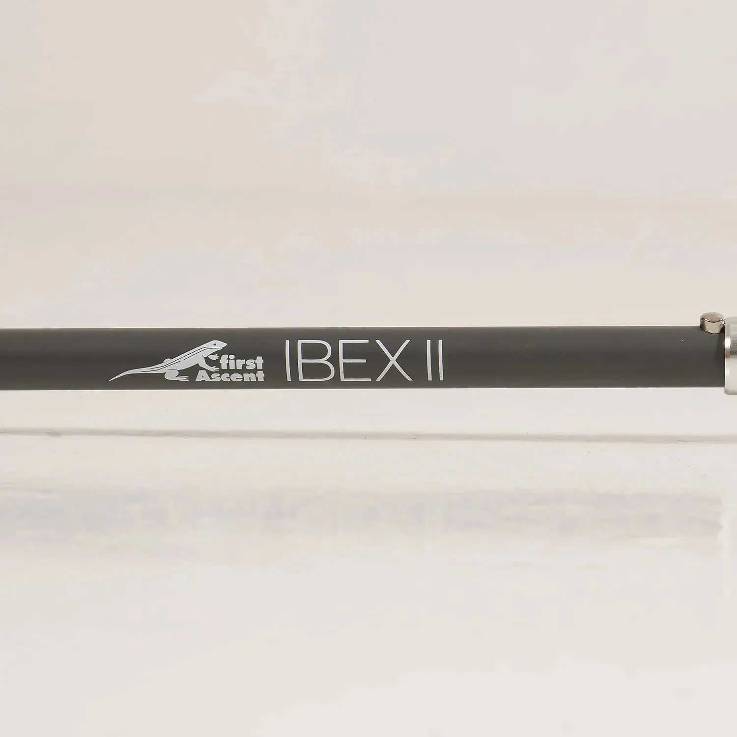 FIRST ASCENT IBEX II WALKING POLE