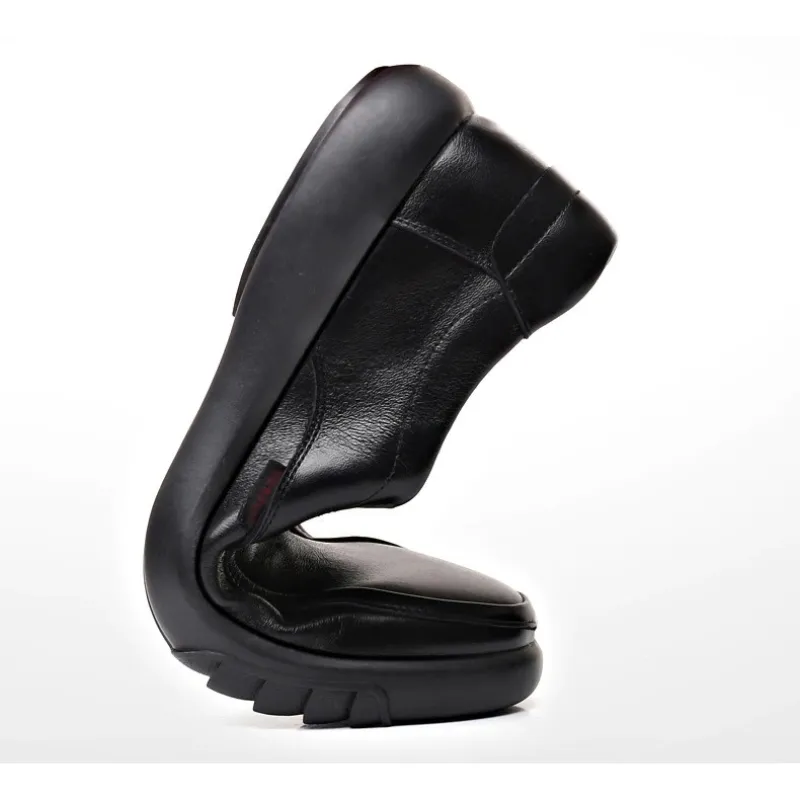 Genuine Microfiber Leather Anti-Slip Shoes