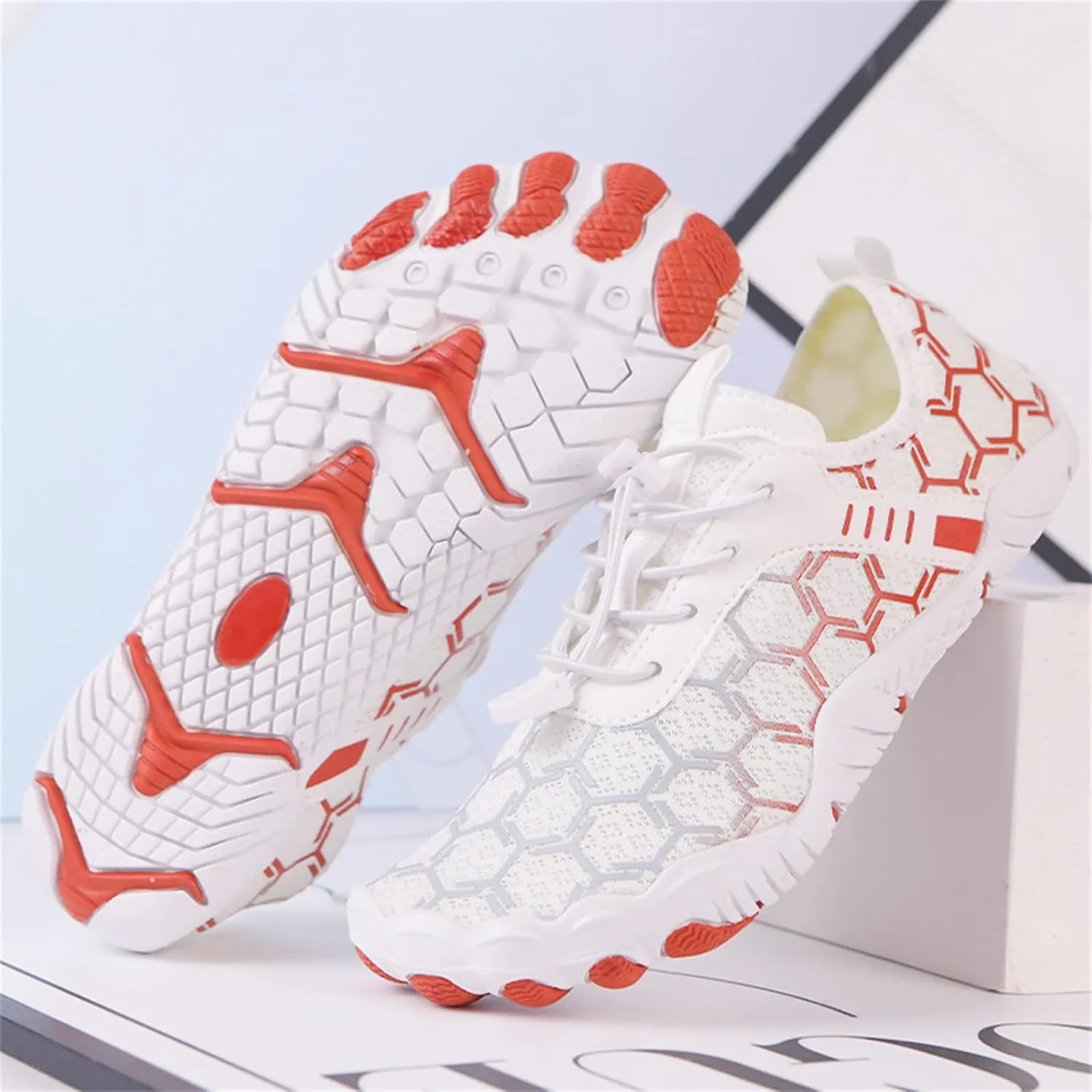 Grounding Shoes for Women Men Non-Slip Quick Dry Barefoot Shoes Unisex Wide Toe Athletic Outdoor Hiking Footwear Lightweight Beach Swim Aqua Pool Sneaker