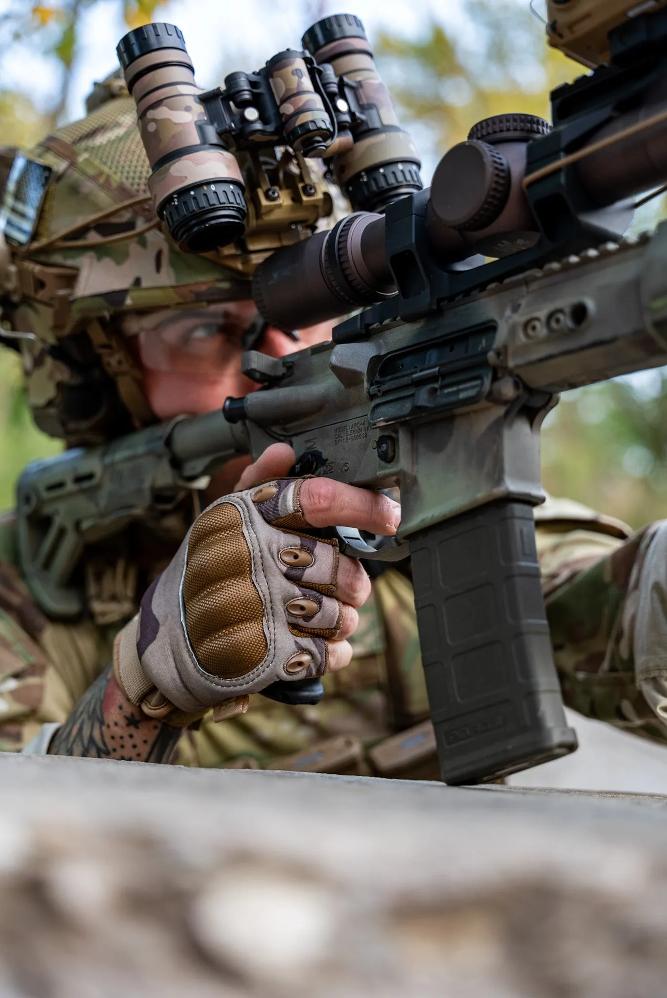 KNUCKLE PRO- FINGERLESS (MULTICAM®)