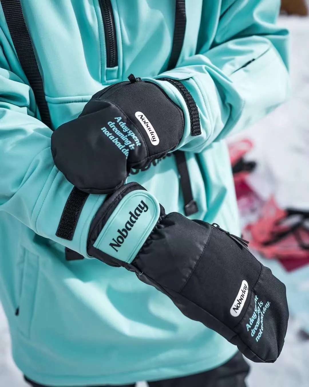Men's Insulated Snow Mittens