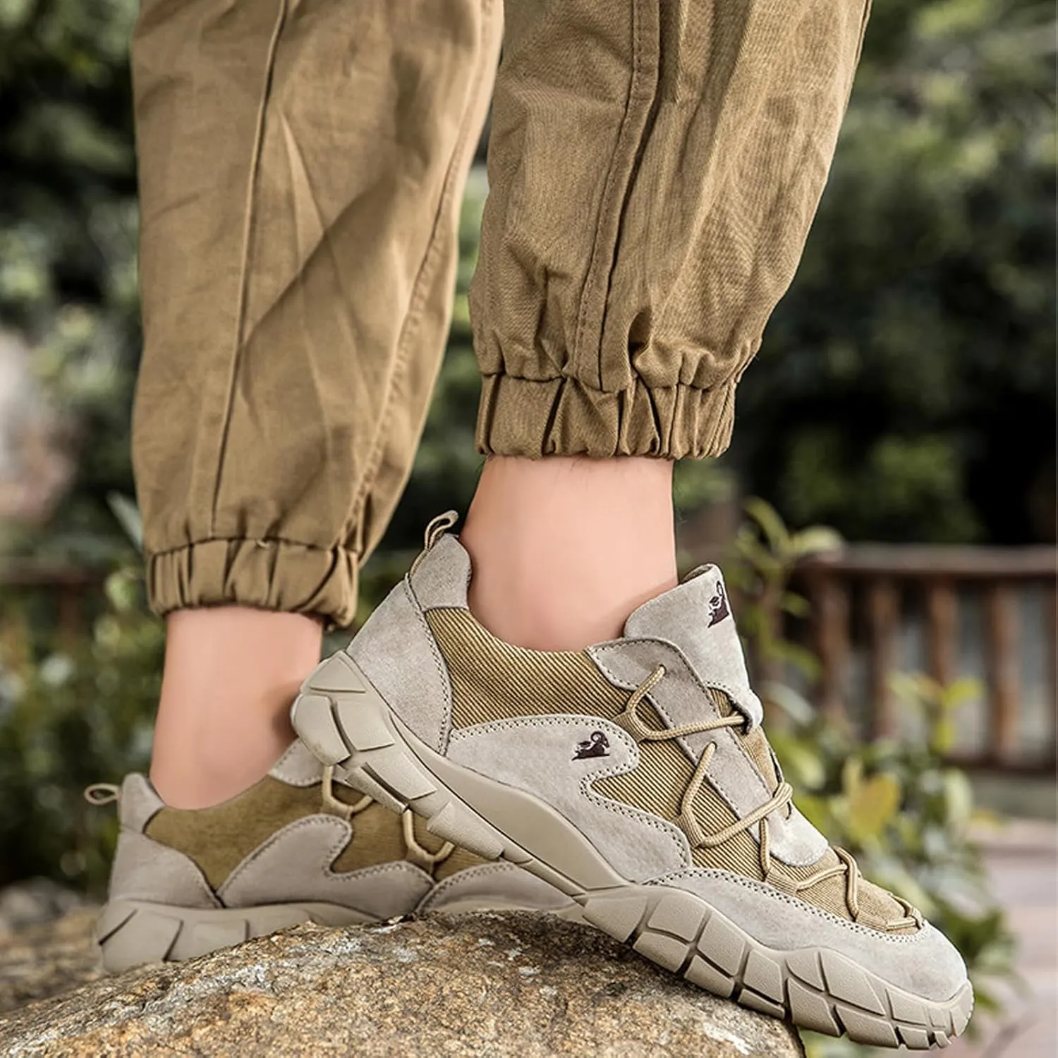 Men's Knitted Lace Up Suede Hiking Shoes Lightweight Mesh Fashion Breathable Casual Sneakers Anti-Slip Outdoor Camping Walking Driving Shoes