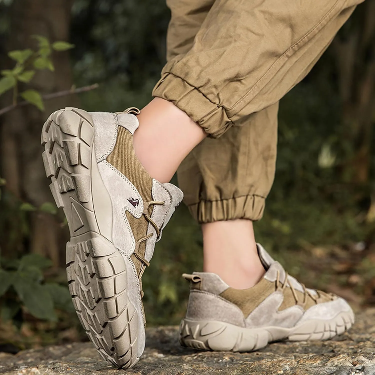 Men's Knitted Lace Up Suede Hiking Shoes Lightweight Mesh Fashion Breathable Casual Sneakers Anti-Slip Outdoor Camping Walking Driving Shoes