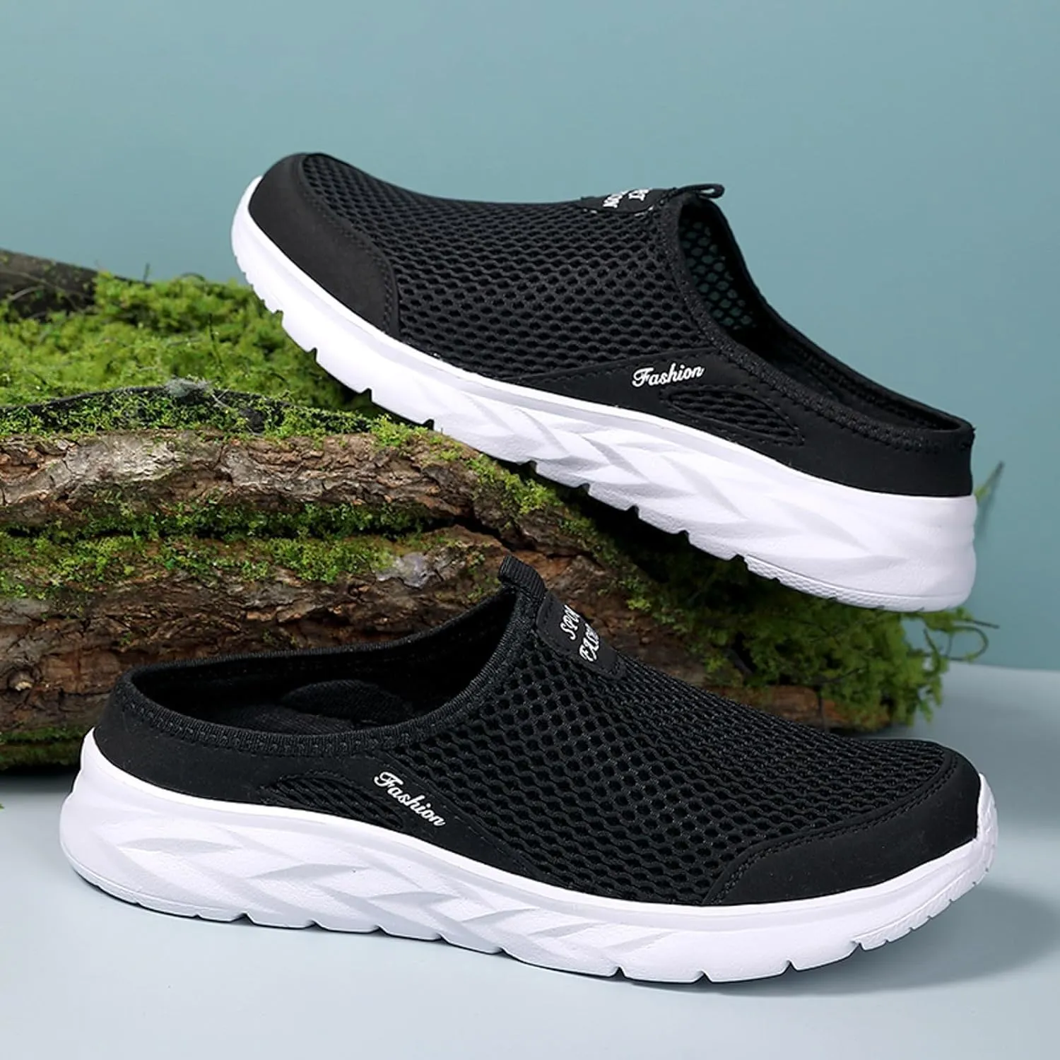 Men's Slip On Mesh Slippers Breathable Summer Shoes Lightweight Non Slip Beach Shoes Soft Flat Elderly Shoe