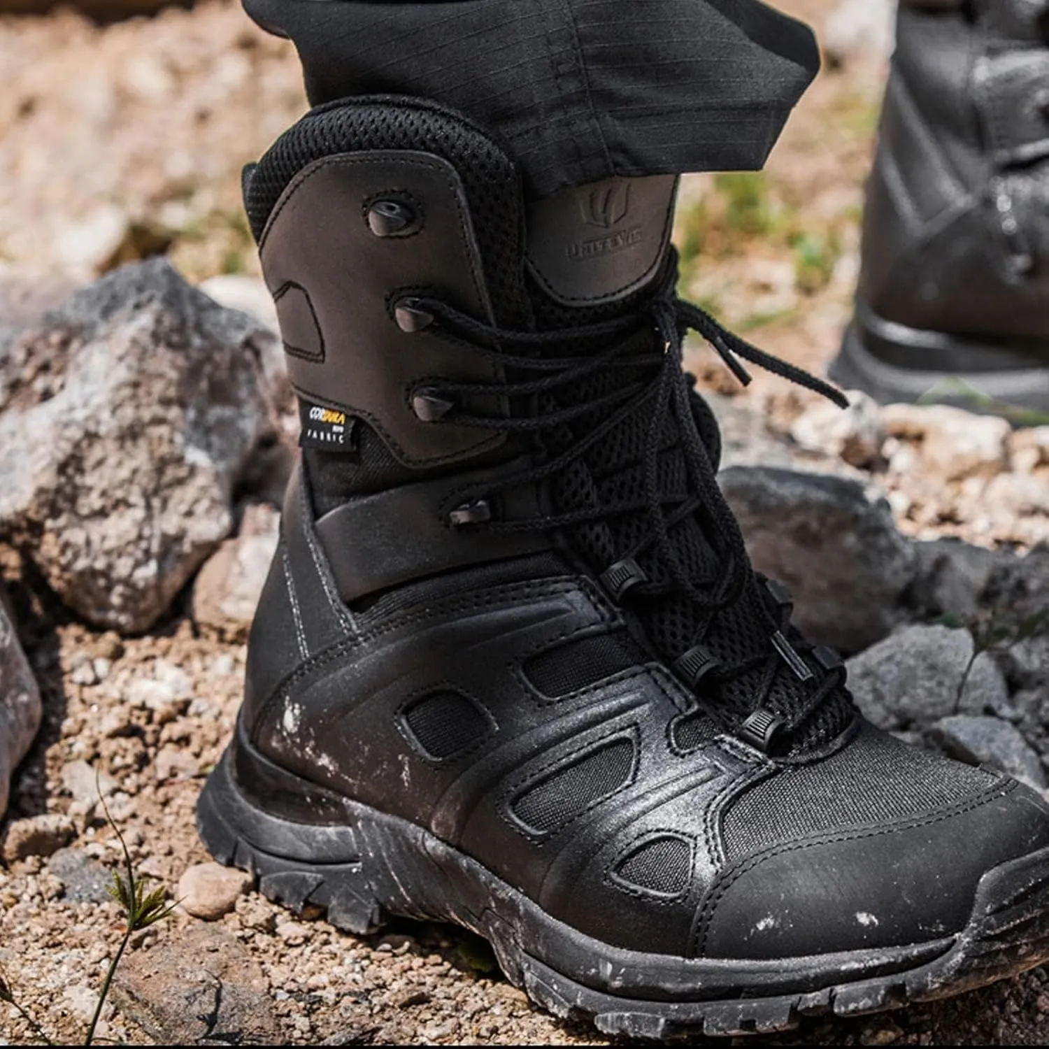 Men's Ultralight Tactical Military Boots, Comfort Anti-collision Wear-resistant and Slip-resistant Hiking Shoes, Outdoor Desert Lace-up Sports Combat Boots