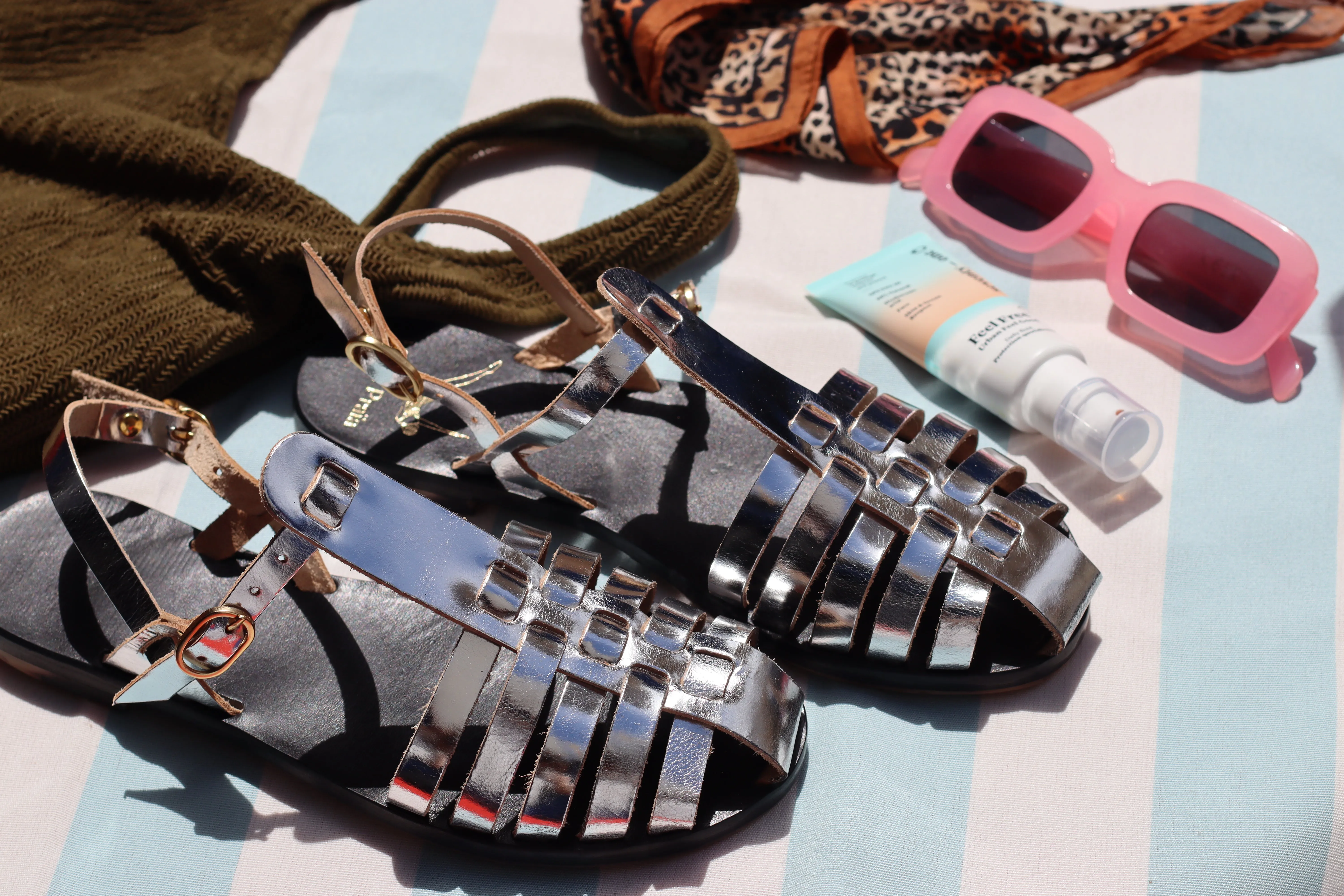Miroir - Black Sole - Fisherman Sandals