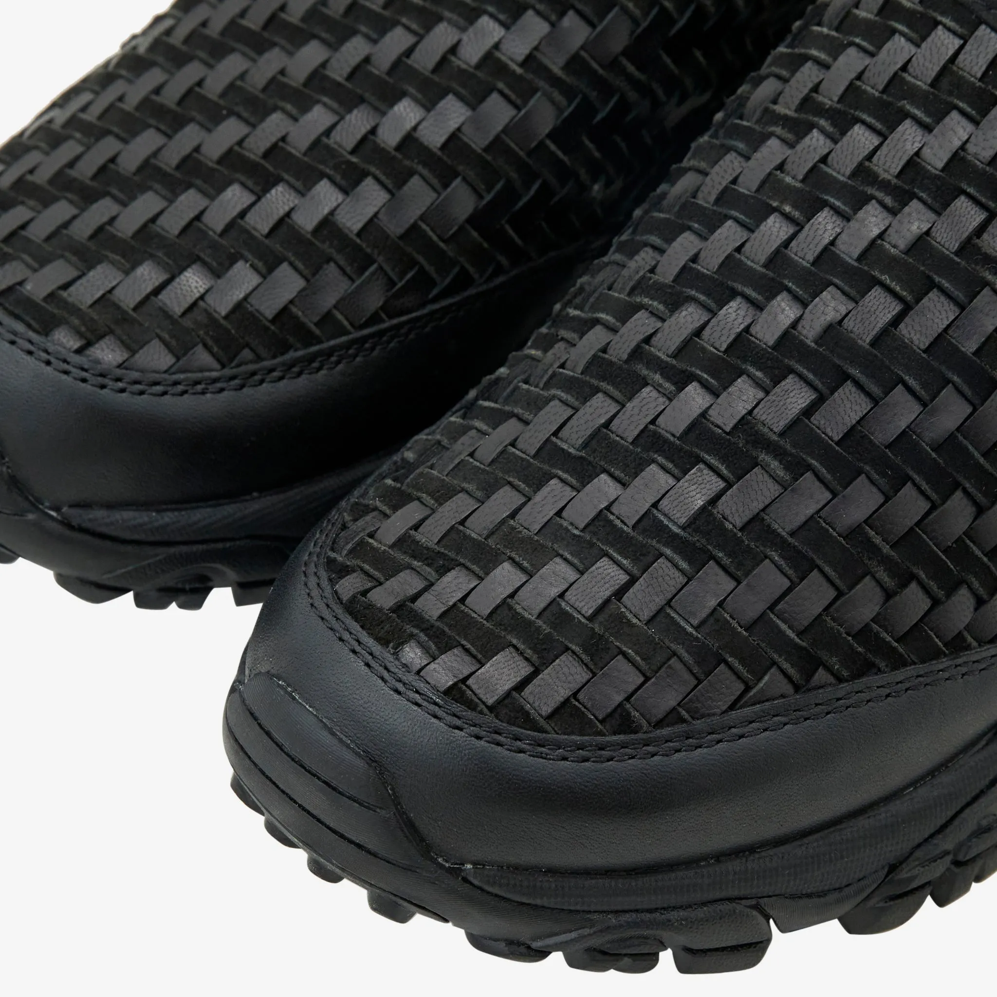 Moab 2 Slide Woven Leather Black