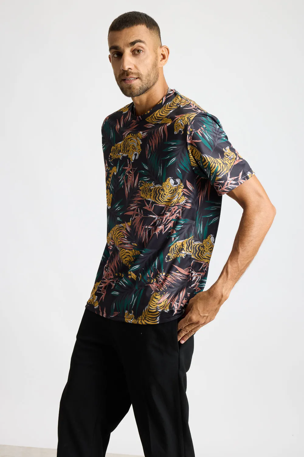 Printed Men's T-Shirt - Urban Jungle