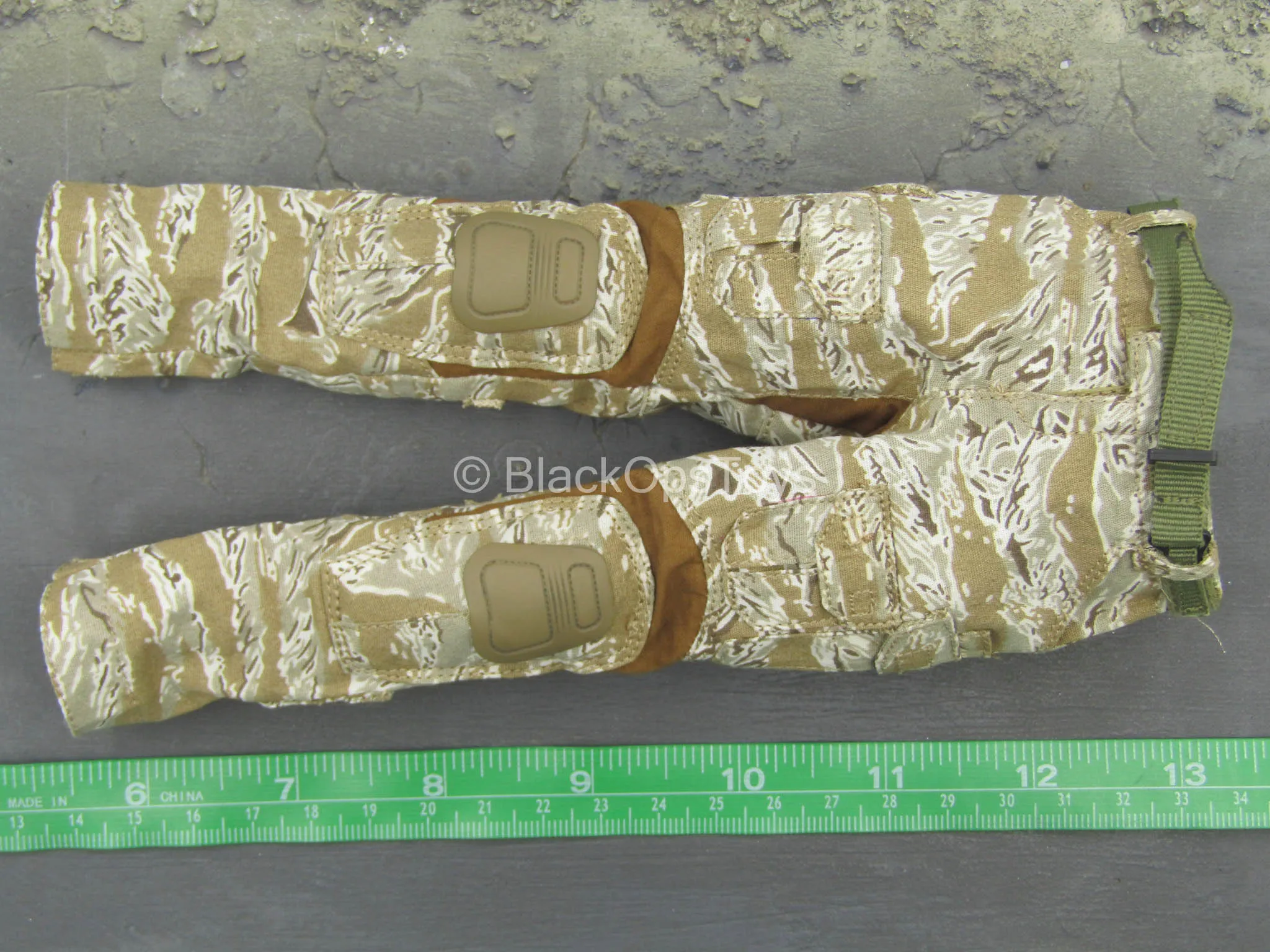 S.A.D Field Raid Version - Desert Tiger Stripe Combat Uniform