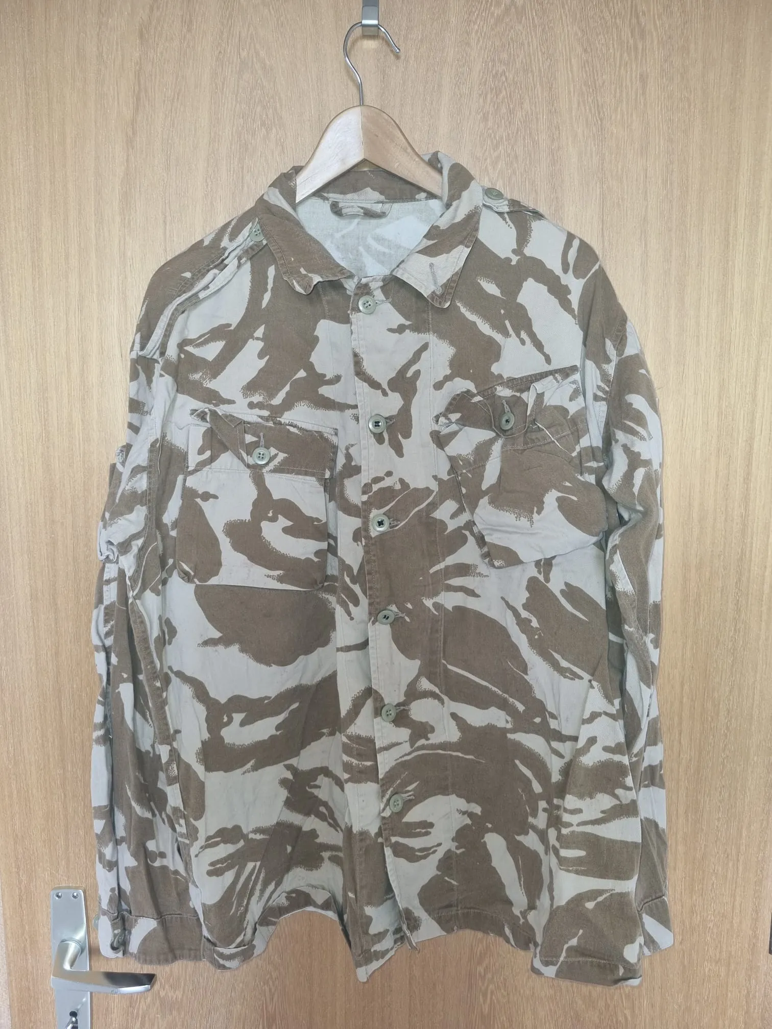Shirt, UK Army Issu DPM Pattern Desert Combat Shirt Size XL