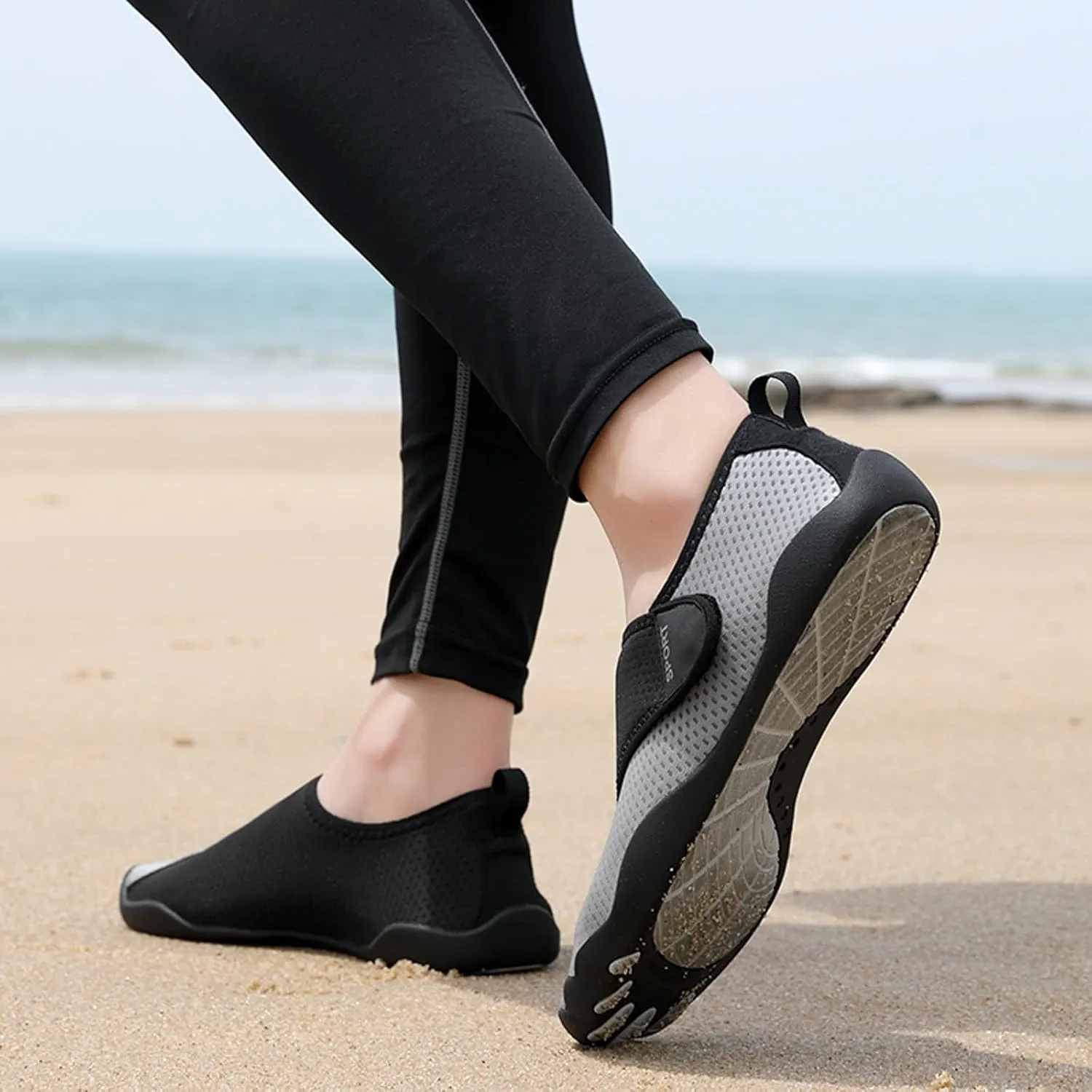 Swimming Diving Shoes for Women Quick Drying Beach Wading Shoes Lightweight Grounded Barefoot Footwear