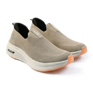 ULTRA LIGHTWEIGHT KNITED SHOES