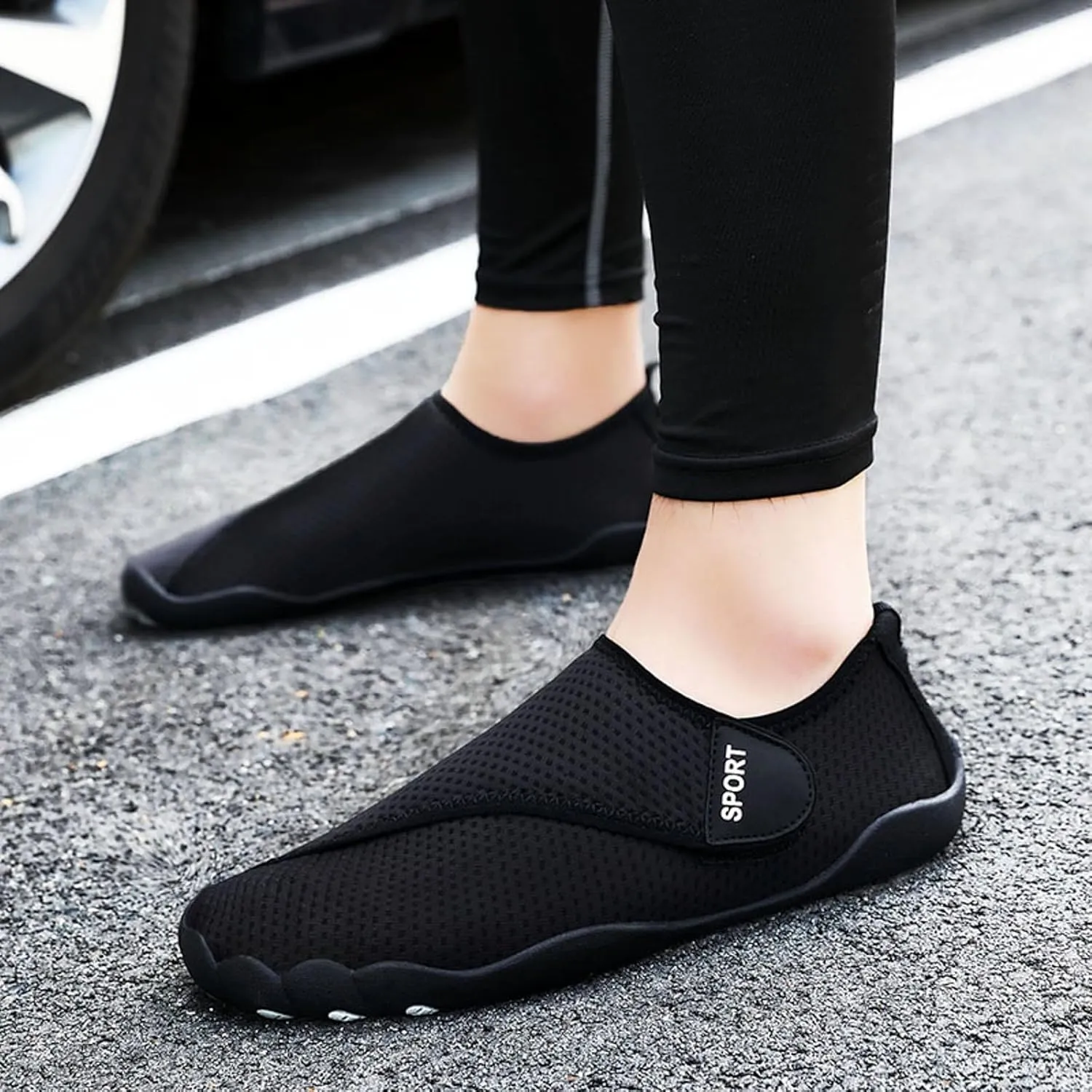Water Shoes for Women Men Swim,Aqua Socks Beach Pool Comfortable Breathable Barefoot Wading River Boat Yoga Sand Couple Exercise Sport Lightweight Quick-Dry Adult Shoe Indoor