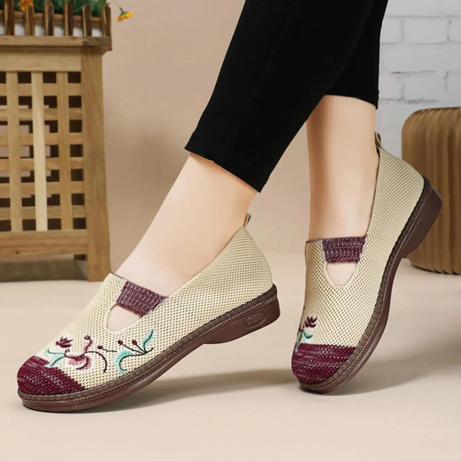 Women Cloth Loafer Shoes Mesh Flower Embroidery Slip on Casual Shoes Chunky Low Heels Breathable Lightweight Flat Shoes